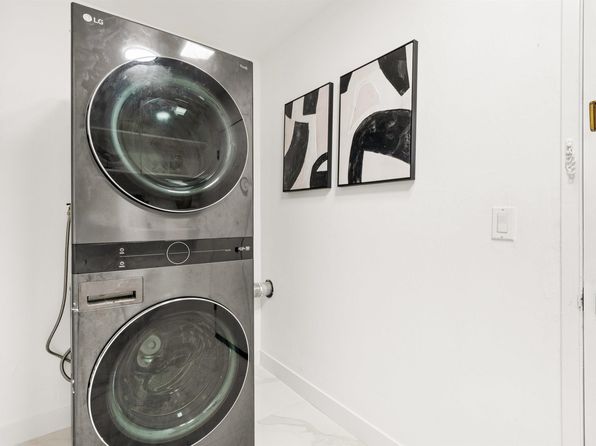 943 Clayton St, listing photo 49