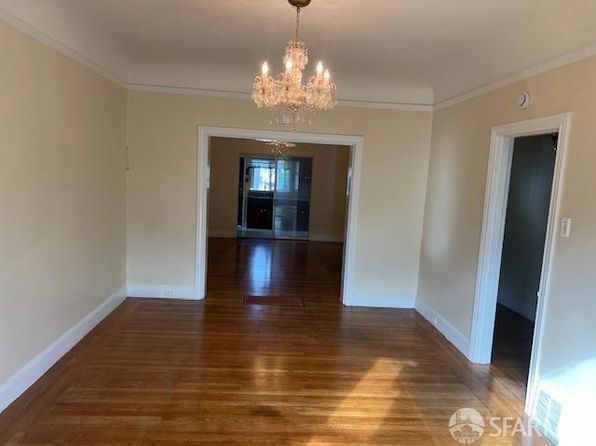 30 Cotter St, listing photo 32