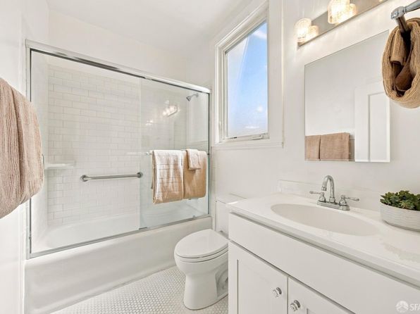 1435 Bay St APT 31, listing photo 50
