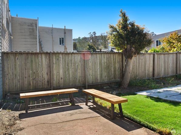 68 Esquina Drive, listing photo 24