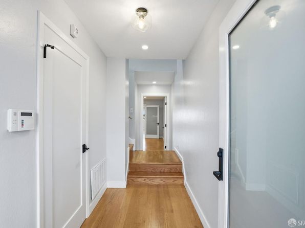 76 Getz St, listing photo 2