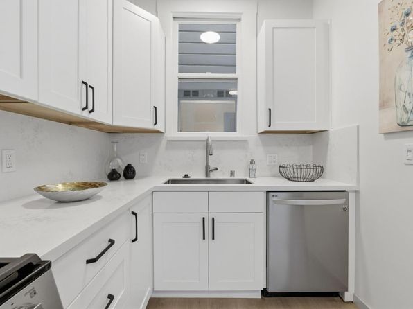 2011 Powell St, listing photo 35