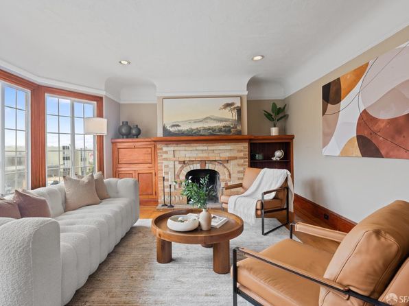 2211 19th Ave, listing photo 2