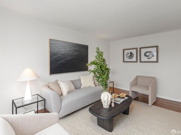 515 Head St, listing photo 9