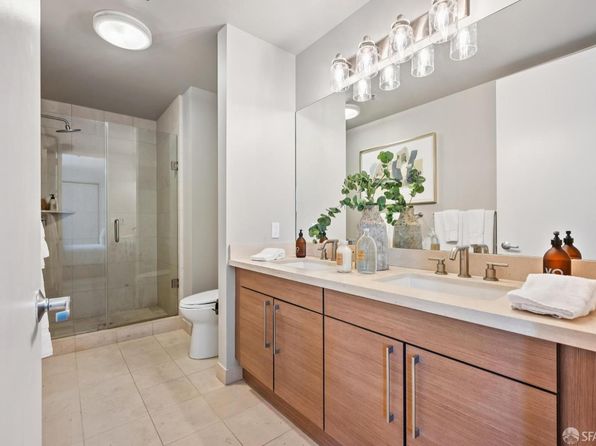 1 S Park St APT 411, listing photo 24