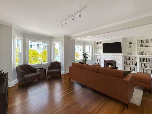 169 Brompton Ave, listing photo 3