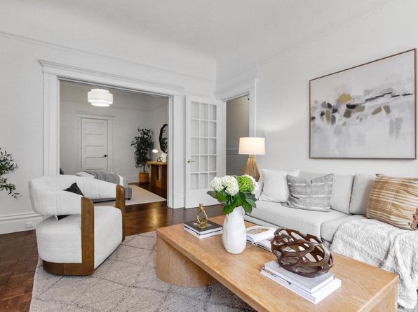 525 Baker St, listing photo 9