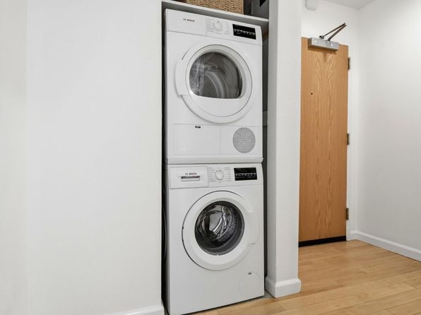 1 Daniel Burnham Ct APT 722, listing photo 18