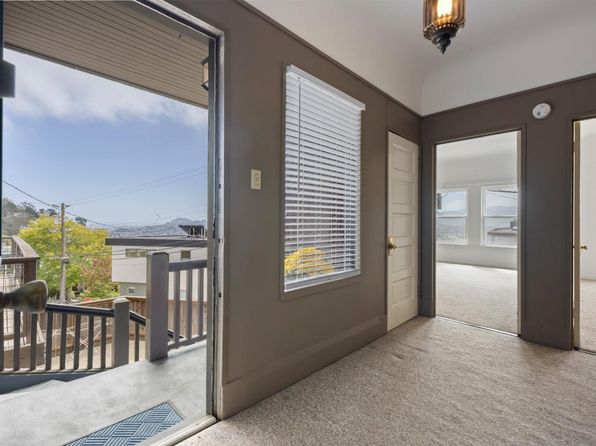 122 Arbor St, listing photo 6