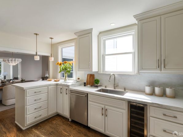 2034 Beach St, listing photo 8
