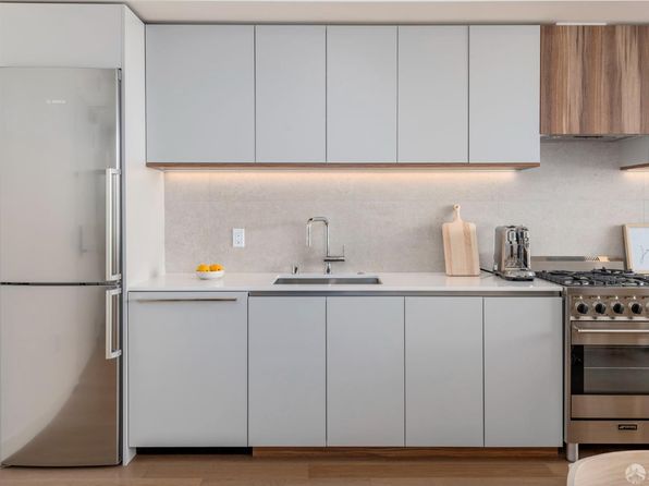 2448 Lombard St #313, listing photo 5