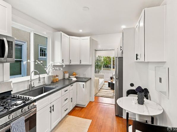 19 Curtis St, listing photo 10