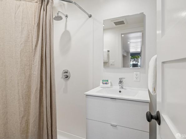 15 Heyman Ave, listing photo 39