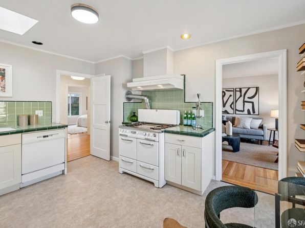 4136 Folsom St, listing photo 14