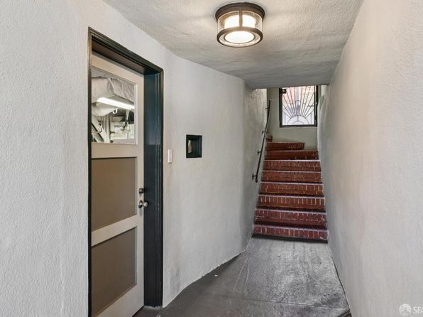 345 Molimo Dr, listing photo 43