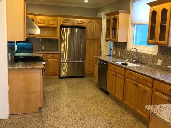 3433 Broderick St, listing photo 2