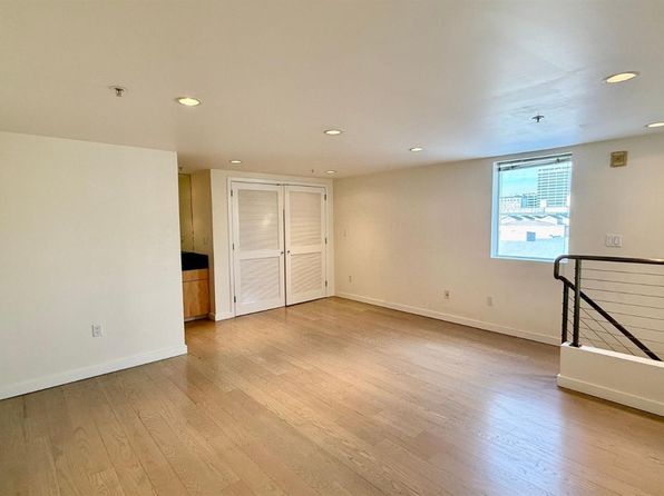 360 10th St APT 3, listing photo 3