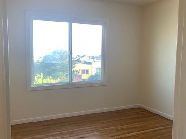215 Harvard St, listing photo 10