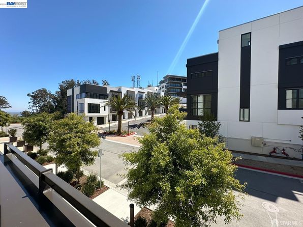 1 Bristol Ct #302, listing photo 5