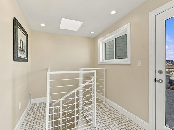 224 Dwight St, listing photo 18