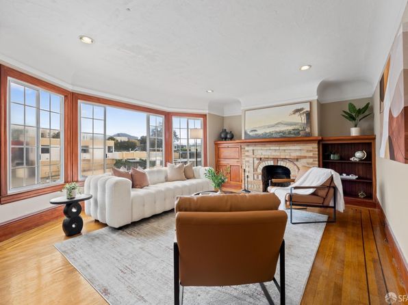 2211 19th Ave, listing photo 4
