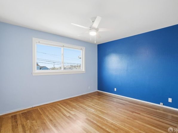 76 Getz St, listing photo 34