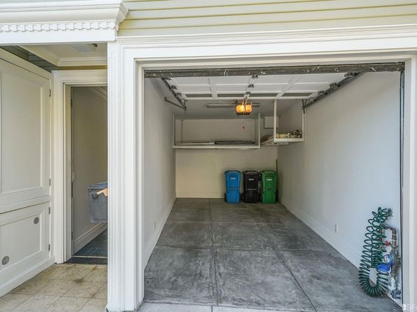 574 Diamond St, listing photo 76