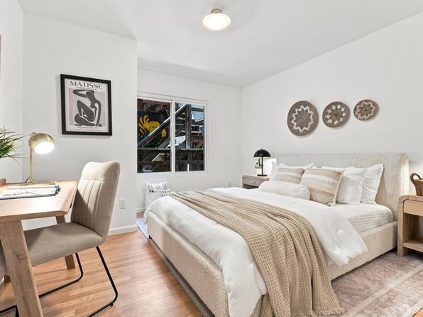216 Putnam St, listing photo 34