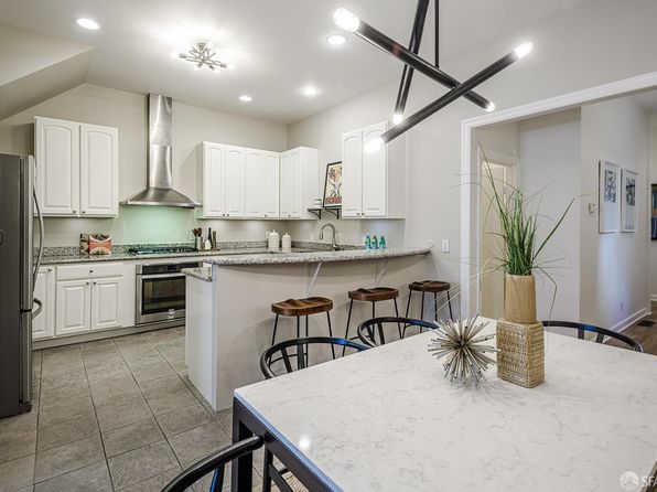 816 Union St, listing photo 8