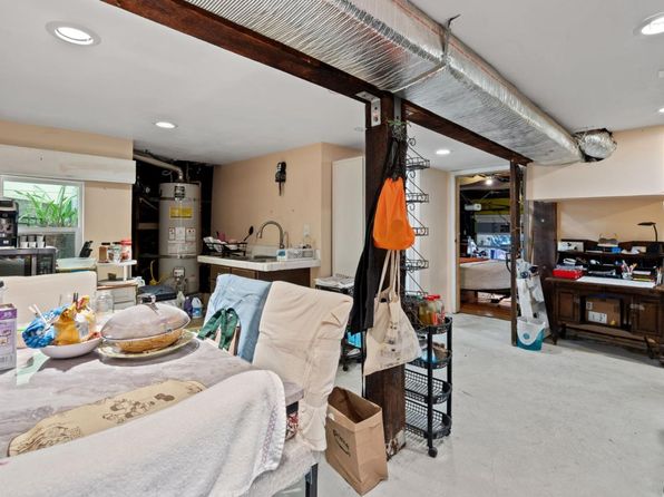 631 London St, listing photo 27