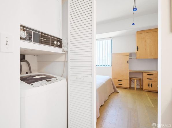 1 Daniel Burnham Court #816, listing photo 22