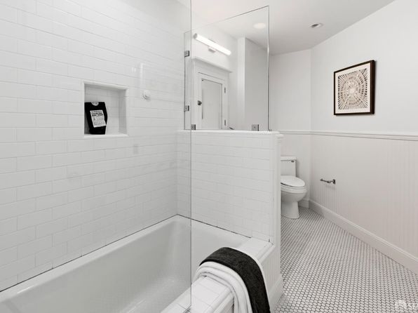572 Eureka St, listing photo 46