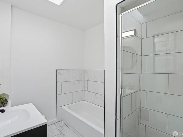 3826 Lawton St, listing photo 37