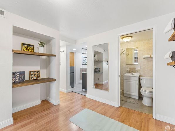 365 Gaven St, listing photo 29
