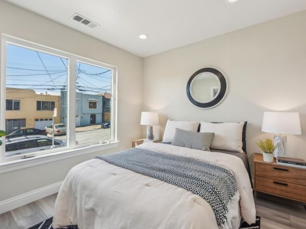 277 Munich St, listing photo 5