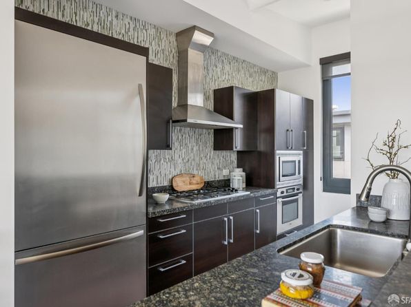 1 S Park St APT 411, listing photo 12