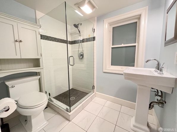 2010 Lyon St, listing photo 27