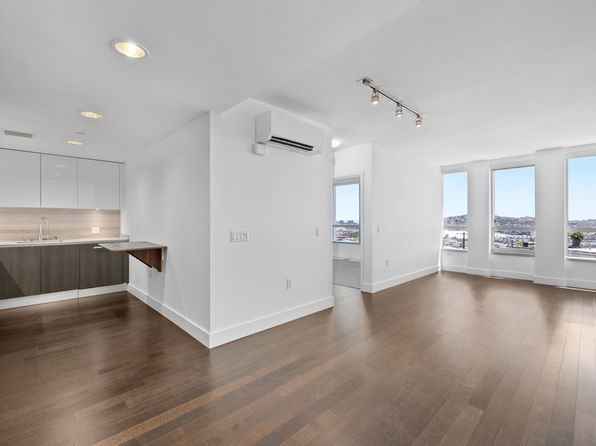 8 Buchanan St Unit 609, listing photo 4