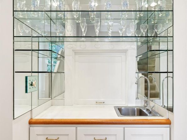 2651 Pierce St, listing photo 11