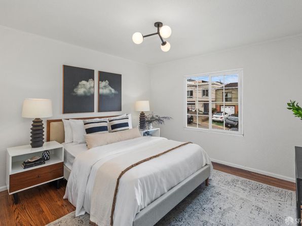 515 Head St, listing photo 11
