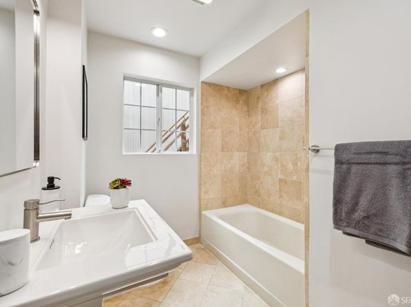 30 Flint St, listing photo 21