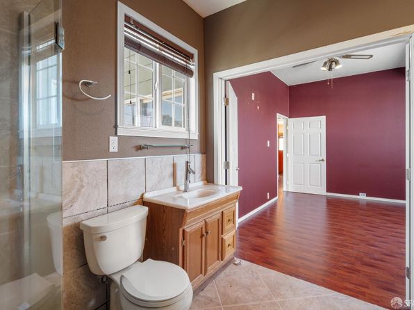 1224 Egbert Avenue, listing photo 22