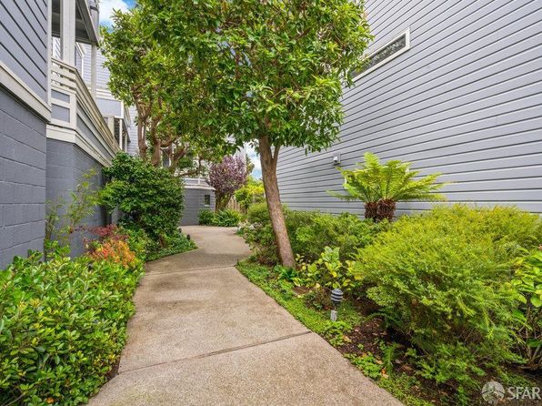 1 Baker St APT 4B, listing photo 46