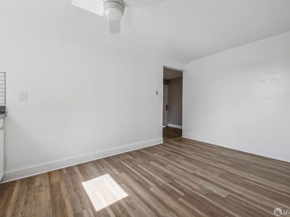 1789 McKinnon Ave, listing photo 25
