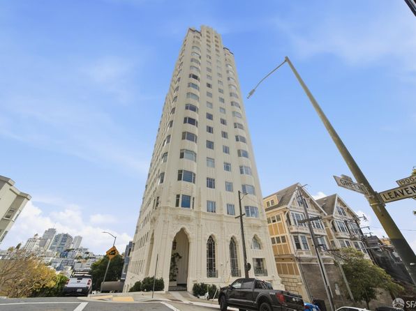 1101 Green St #403, listing photo 1